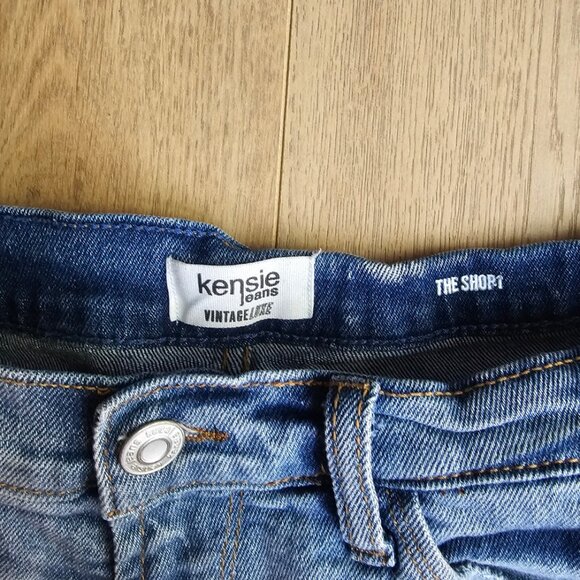 3 pairs Size 6 jean shorts - Picture 9 of 11